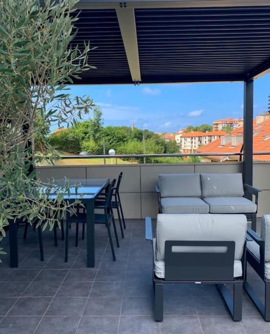 Atico Con Esplendida Terraza Apartment Comillas Ngoại thất bức ảnh