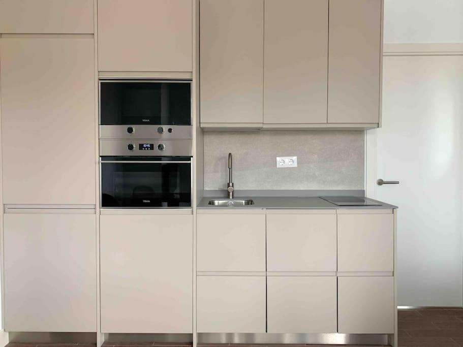 Atico Con Esplendida Terraza Apartment Comillas Ngoại thất bức ảnh