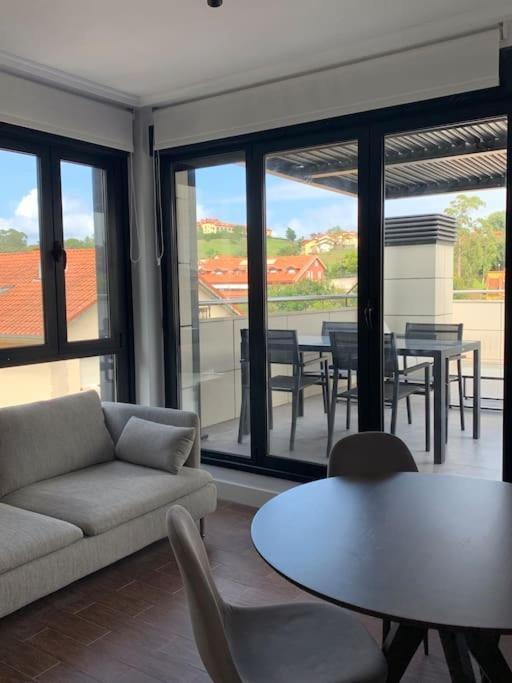 Atico Con Esplendida Terraza Apartment Comillas Ngoại thất bức ảnh
